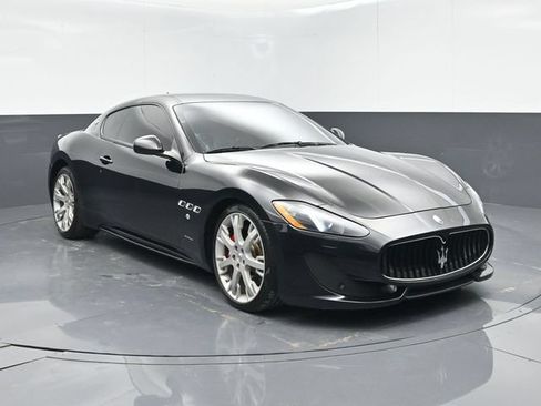 Used 2017 Maserati GranTurismo Sport RWD image 1