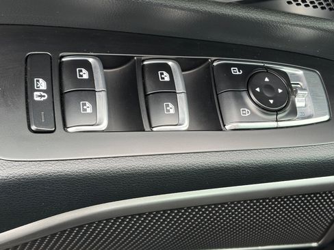 Used 2025 Kia Telluride S image 8