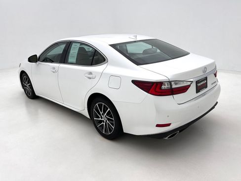 Used 2017 Lexus ES 350 FWD image 9