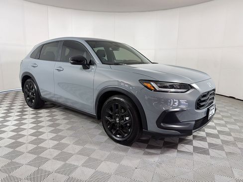 Certified 2025 Honda HR-V Sport image 7