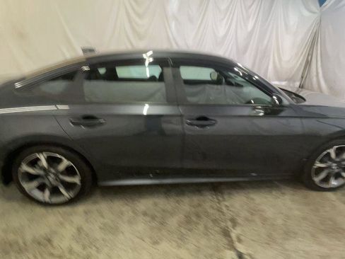 Used 2025 Honda Civic Sport Touring image 9