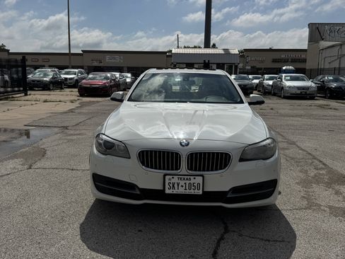 Used 2014 BMW 528i Sedan RWD image 2