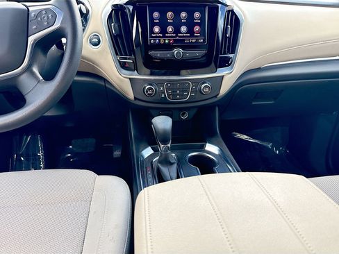 Used 2022 Chevrolet Traverse LS w/ LPO, Cargo Package FWD image 18