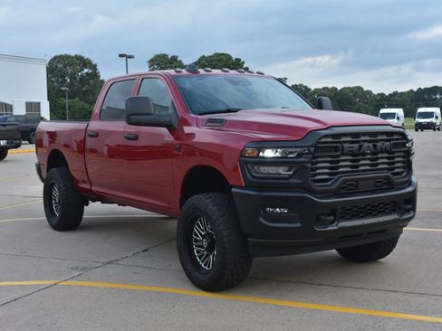 New 2026 RAM 2500 Tradesman AWD/4WD image 3