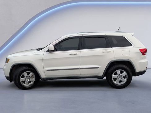 Used 2011 Jeep Grand Cherokee Laredo RWD image 10