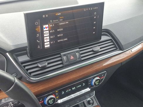 Certified 2023 Audi Q5 2.0T Premium w/ Convenience Package image 14