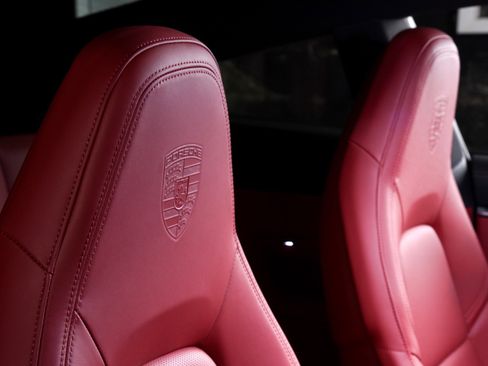 Used 2024 Porsche 911 Carrera S image 22