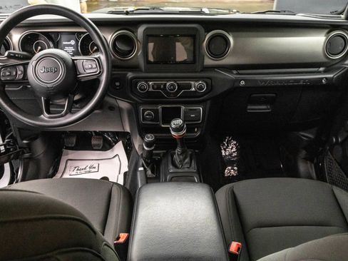 Used 2021 Jeep Wrangler Unlimited Sport image 31