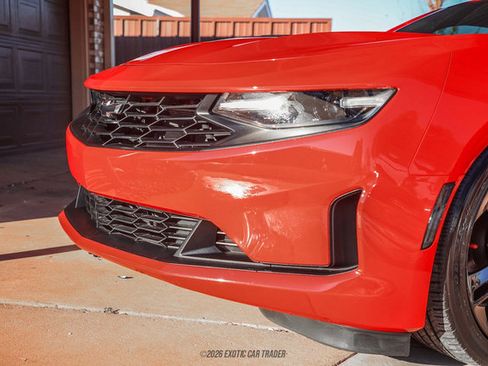Used 2020 Chevrolet Camaro LT image 42