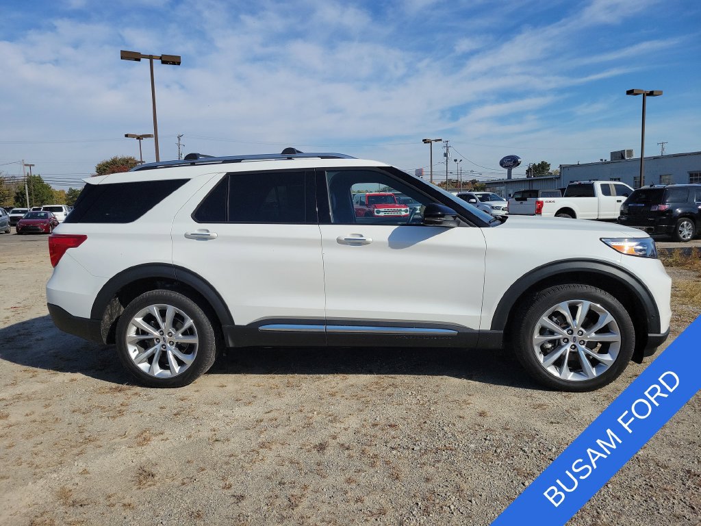 Used 2023 Ford Explorer Platinum w/ Technology Package AWD/4WD image 30