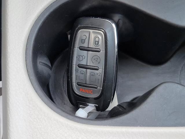 Used 2023 Chrysler Voyager LX FWD image 23