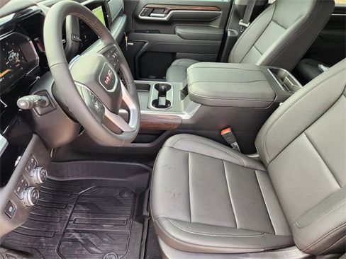 New 2026 GMC Sierra 2500 SLT w/ Texas SLT Premium Package image 10