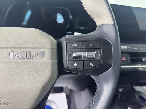 Used 2025 Kia K4 GT-Line w/ GT-Line Sunroof Package FWD image 21