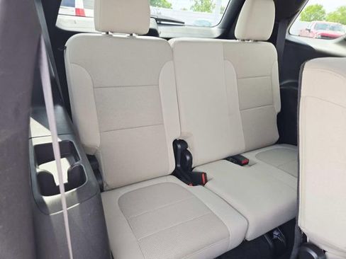 Certified 2024 Chevrolet Traverse LS w/ Safety Package FWD image 12