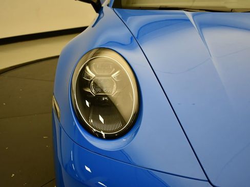 Used 2024 Porsche 911 Carrera T image 14