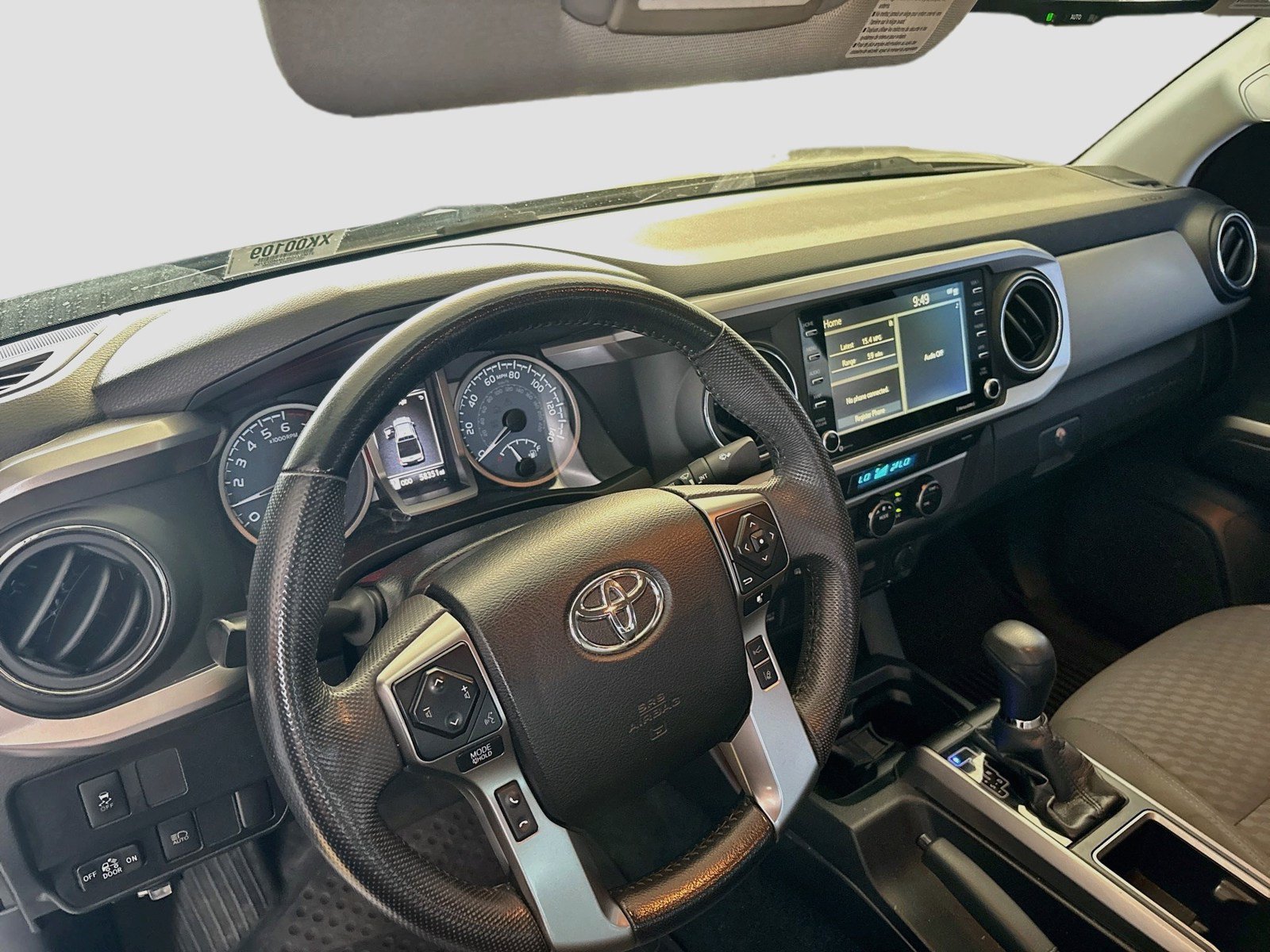 Used 2021 Toyota Tacoma SR5 RWD image 7