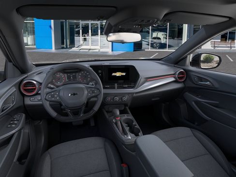 New 2026 Chevrolet Trax RS w/ Sunroof Package FWD image 37