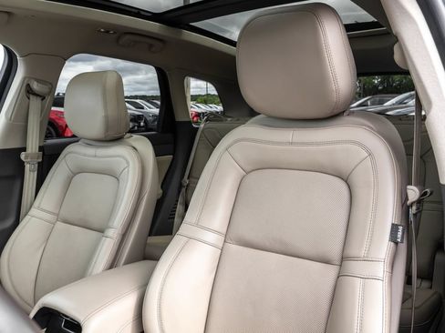 Used 2020 Lincoln Corsair Reserve w/ Equipment Group 201A AWD/4WD image 13