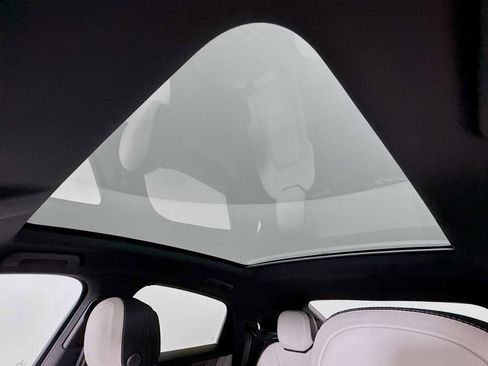 New 2026 Porsche Cayenne Coupe image 23