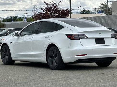 Used 2020 Tesla Model 3 image 6