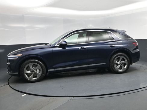 New 2026 Genesis GV70 2.5T Select image 3