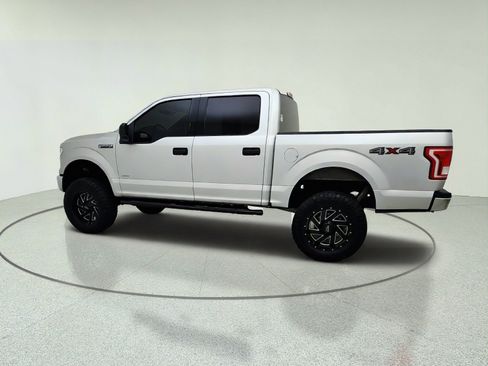 Used 2015 Ford F150 XLT w/ Trailer Tow Package AWD/4WD image 13