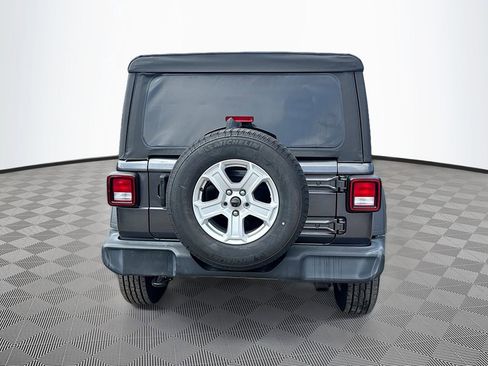 Used 2022 Jeep Wrangler Unlimited Sport AWD/4WD image 7