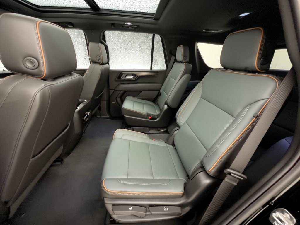 Used 2026 GMC Yukon AT4 AWD/4WD image 25