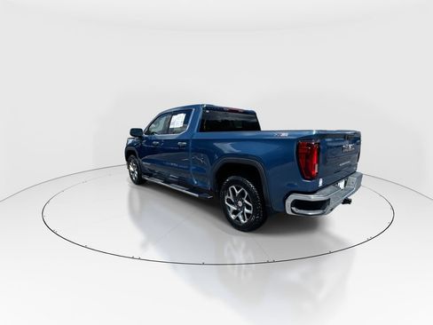 Used 2024 GMC Sierra 1500 SLT w/ SLT Premium Package AWD/4WD image 6