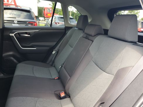 Certified 2025 Toyota RAV4 XLE AWD/4WD image 11