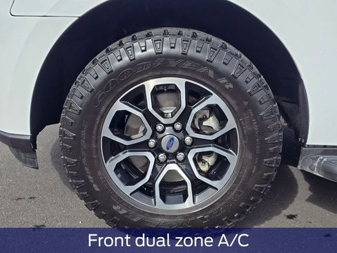 Certified 2024 Ford Expedition Max XL image 10