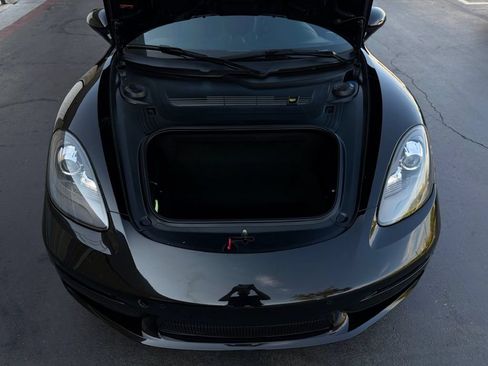 Used 2018 Porsche 718 Cayman S RWD image 20