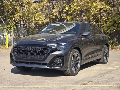 New 2026 Audi Q8 Premium Plus image 4