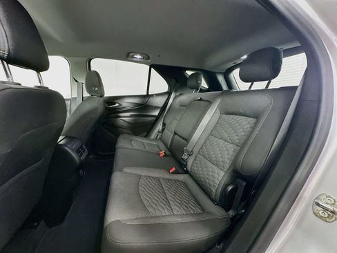 Used 2020 Chevrolet Equinox LT w/ Driver Convenience Package FWD image 25