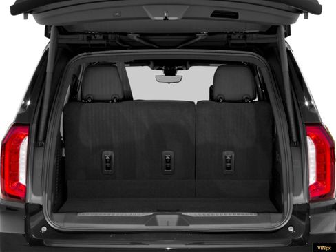 Used 2022 GMC Yukon Denali w/ Denali Ultimate Package image 9