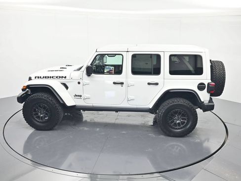 Used 2022 Jeep Wrangler Unlimited Rubicon w/ Xtreme Recon 35" Tire Package AWD/4WD image 35