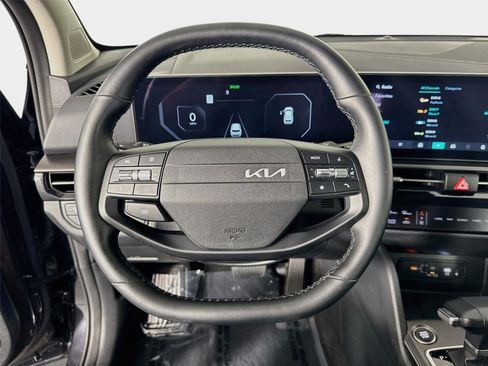 Certified 2026 Kia Sportage SX FWD image 12