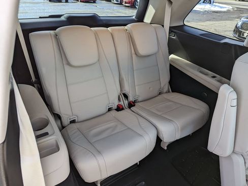 Used 2022 Mercedes-Benz GLS 450 4MATIC image 51