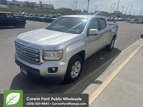 Used 2015 GMC Canyon SLE AWD/4WD image 3