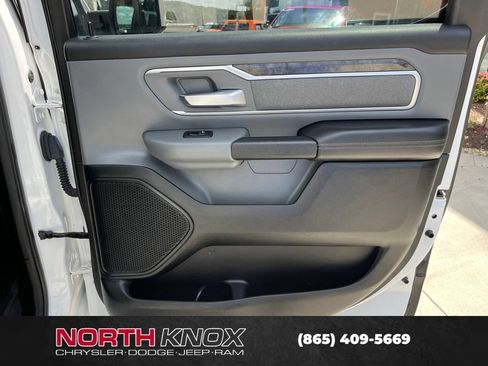Used 2020 RAM 1500 Big Horn AWD/4WD image 23