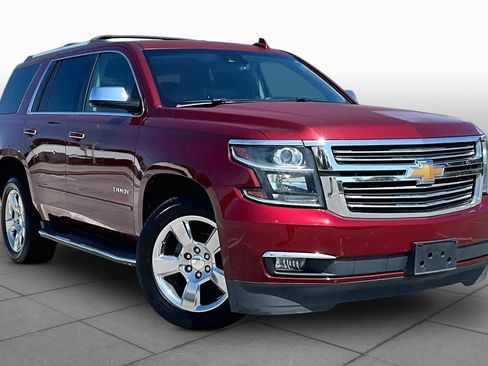 Used 2017 Chevrolet Tahoe Premier AWD/4WD image 3