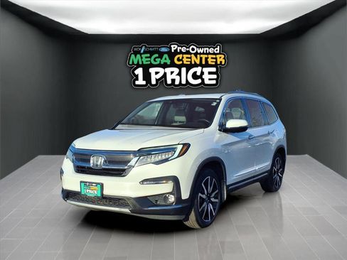 Used 2020 Honda Pilot Touring image 1