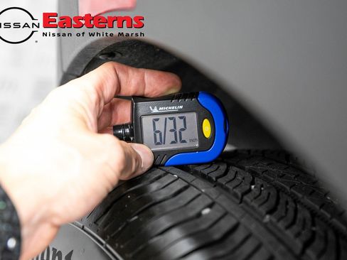 Used 2022 Buick Envision Preferred FWD image 28