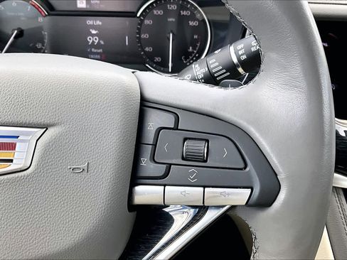 Used 2024 Cadillac XT6 Premium Luxury image 24