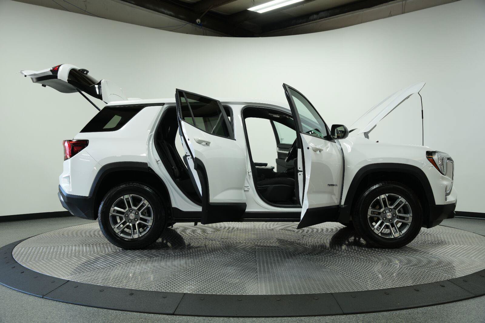 Certified 2026 GMC Terrain Elevation FWD image 10