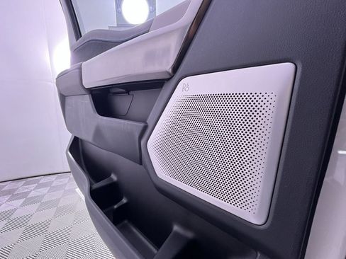 New 2026 Ford F250 Platinum w/ Tremor Off-Road Package image 13