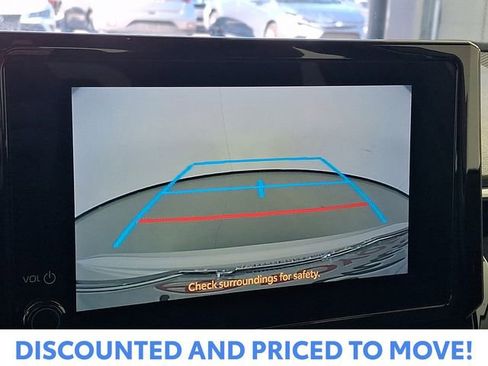 Used 2024 Toyota Corolla LE image 21