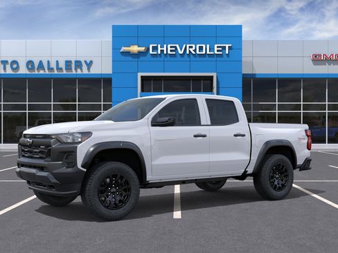 New 2026 Chevrolet Colorado Trail Boss AWD/4WD image 2