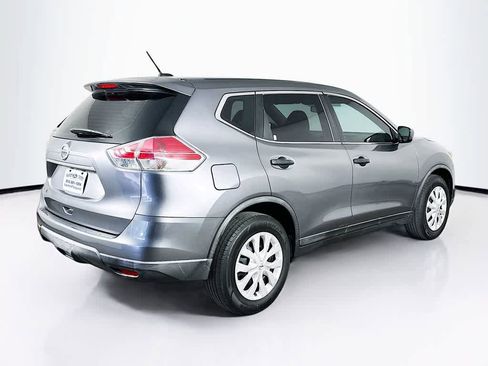 Used 2016 Nissan Rogue S FWD image 25