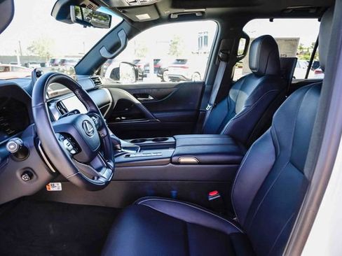 New 2026 Lexus LX 700h Luxury AWD/4WD image 25